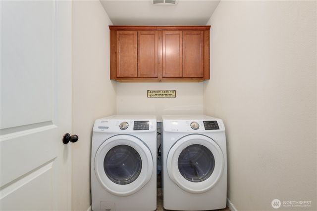 6857 Flute Street SE, Lacey, WA 98513