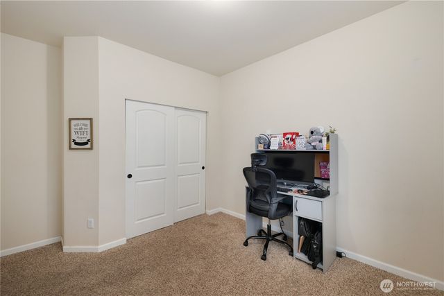 6857 Flute Street SE, Lacey, WA 98513