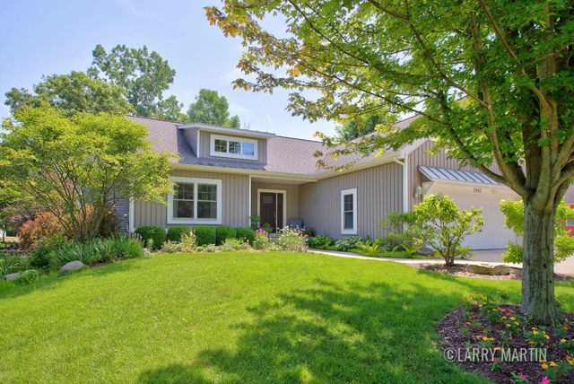 5982 Canal Avenue Sw, City Of Wyoming, MI 49418
