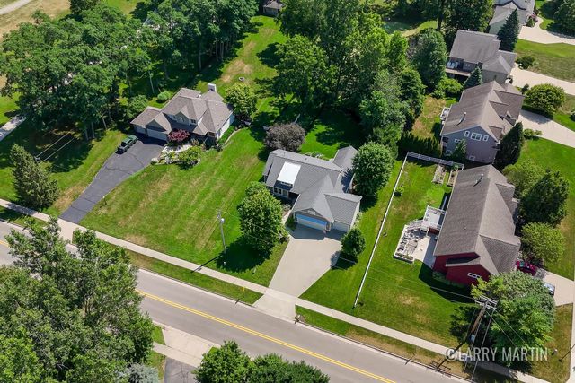5982 Canal Avenue Sw, City Of Wyoming, MI 49418