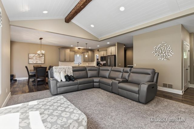 5982 Canal Avenue Sw, City Of Wyoming, MI 49418