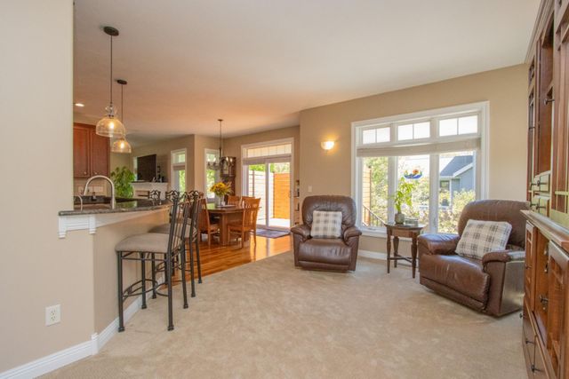 2346 Abbywood Lane, North Mankato, MN 56003