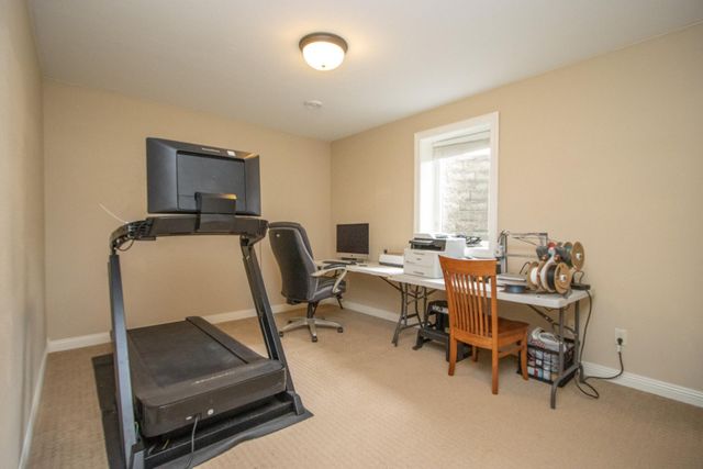 2346 Abbywood Lane, North Mankato, MN 56003