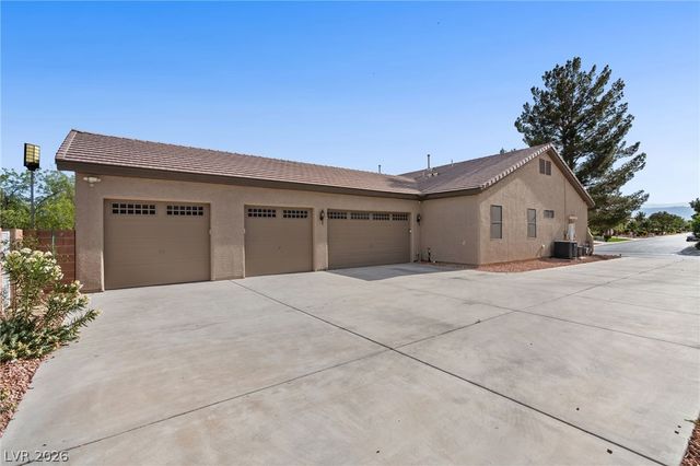8088 Winchester Bluff Street, Las Vegas, NV 89131