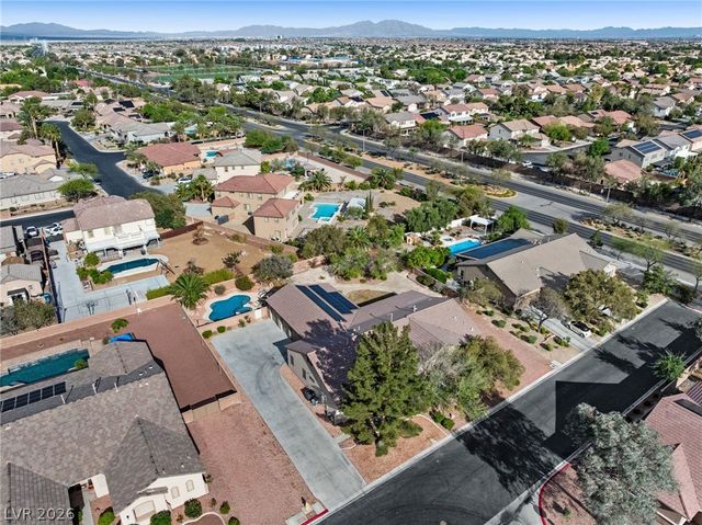 8088 Winchester Bluff Street, Las Vegas, NV 89131