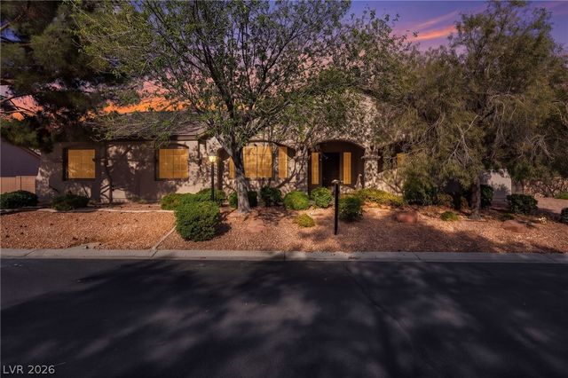 8088 Winchester Bluff Street, Las Vegas, NV 89131