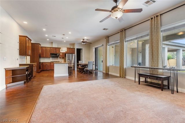 8088 Winchester Bluff Street, Las Vegas, NV 89131