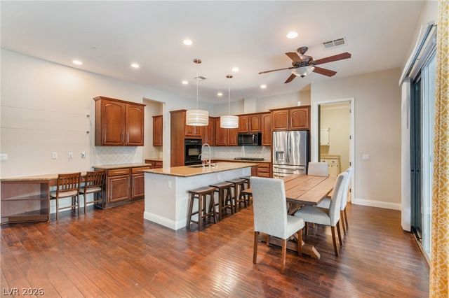 8088 Winchester Bluff Street, Las Vegas, NV 89131