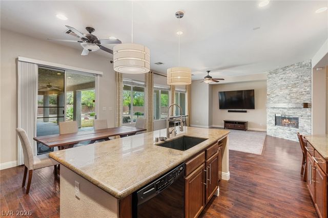 8088 Winchester Bluff Street, Las Vegas, NV 89131