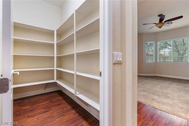 8088 Winchester Bluff Street, Las Vegas, NV 89131