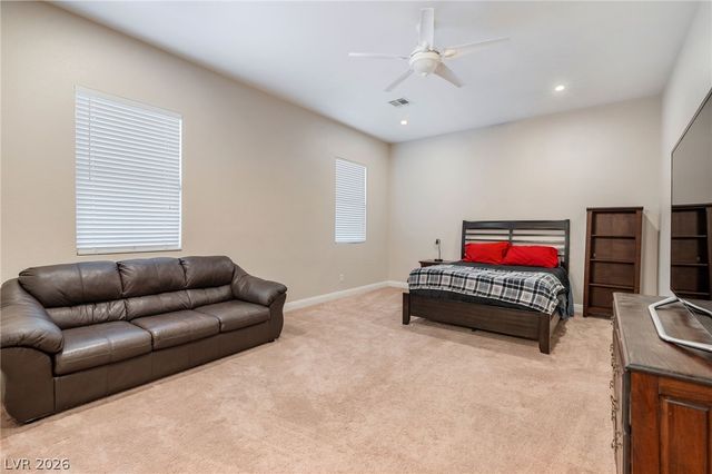 8088 Winchester Bluff Street, Las Vegas, NV 89131