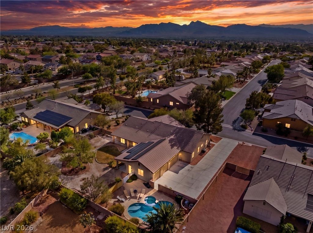 8088 Winchester Bluff Street, Las Vegas, NV 89131