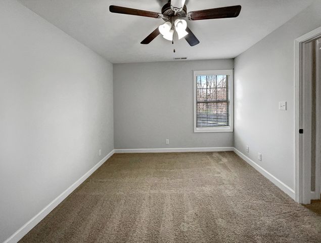 245 Ledina Ct, Clarksville, TN 37043