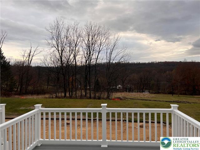 3874 East Grant Street, Washington Twp, PA 18080