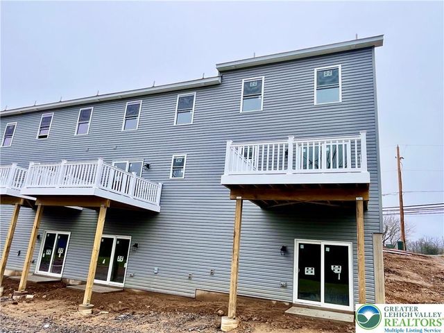 3874 East Grant Street, Washington Twp, PA 18080