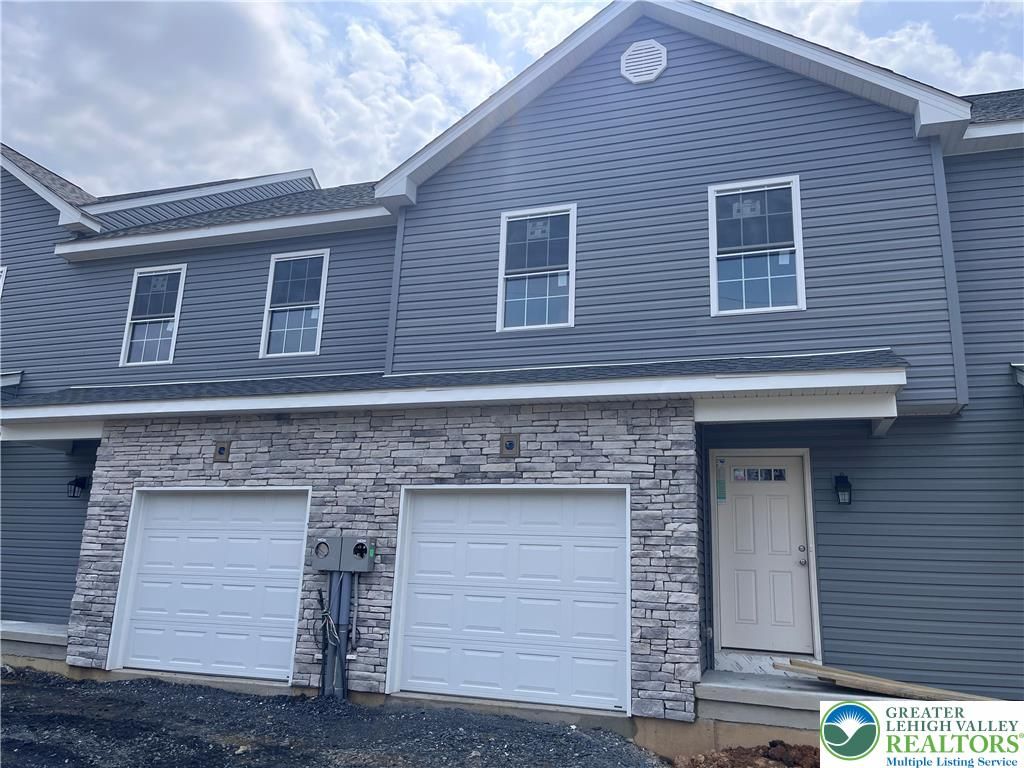 3874 East Grant Street, Washington Twp, PA 18080