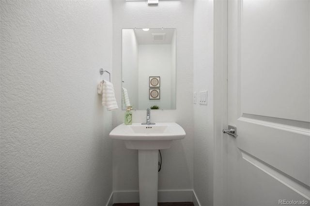 8408 W 52nd Avenue, Arvada, CO 80002