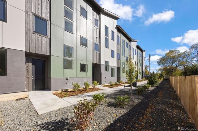 8408 W 52nd Avenue, Arvada, CO 80002