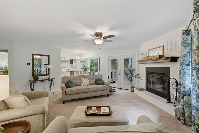 16 Ledbetter Lane, Bella Vista, AR 72715