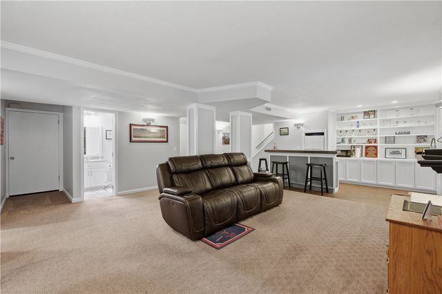 16 Ledbetter Lane, Bella Vista, AR 72715