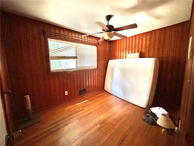 3317 Harris Road SW, Marietta, GA 30060
