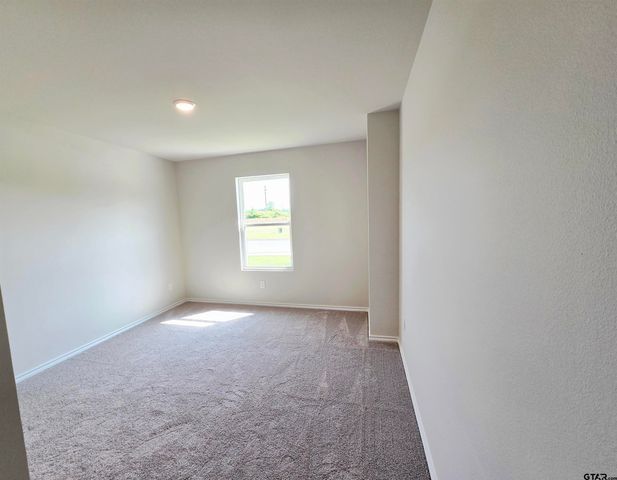 1700 Meadow Lane, Whitehouse, TX 75791