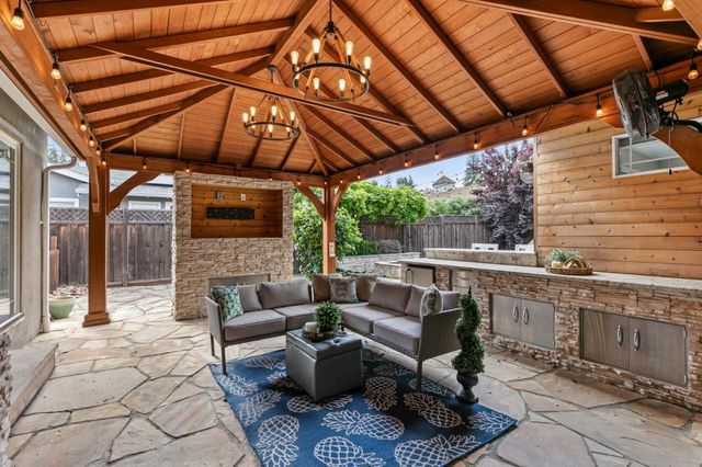 254 Gil Blas Road, Danville, CA 94526