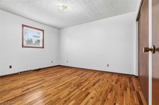 8540 Morrilton Circle NW, North Canton, OH 44720