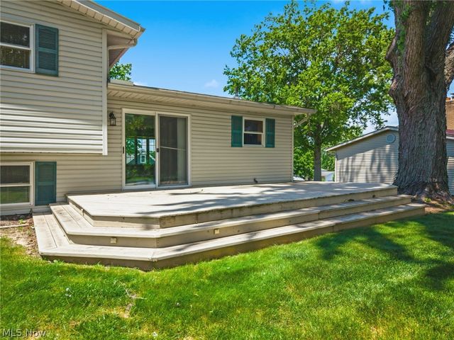 8540 Morrilton Circle NW, North Canton, OH 44720