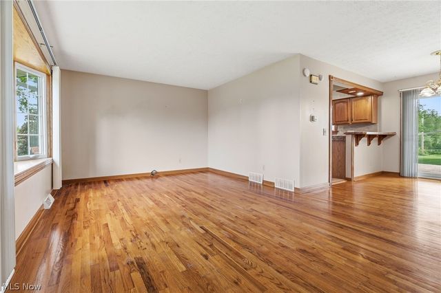 8540 Morrilton Circle NW, North Canton, OH 44720