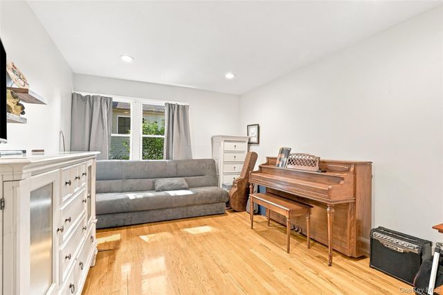 216 Purchase Street F, Rye, NY 10580