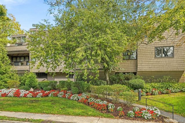 216 Purchase Street F, Rye, NY 10580