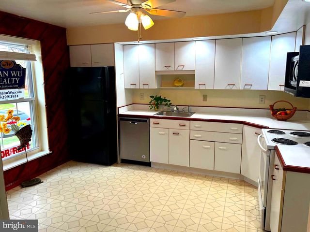 95 BLONDELL CT, Lutherville Timonium, MD 21093