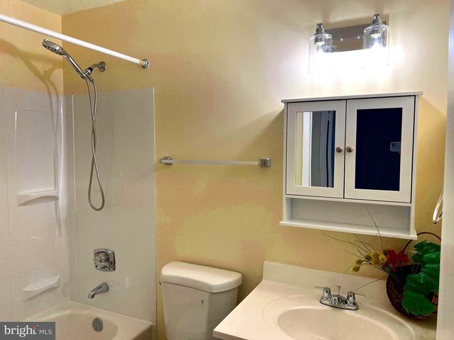 95 BLONDELL CT, Lutherville Timonium, MD 21093