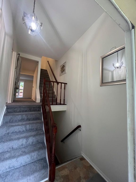 95 BLONDELL CT, Lutherville Timonium, MD 21093
