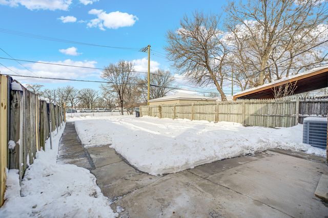 4322 S Keating Avenue, Chicago, IL 60632