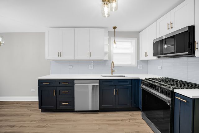 4322 S Keating Avenue, Chicago, IL 60632