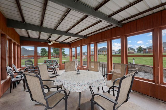 63941 E 297 Lane, Grove, OK 74344