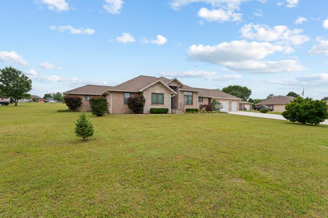 63941 E 297 Lane, Grove, OK 74344