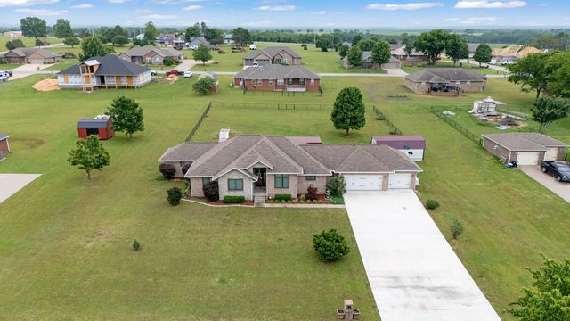 63941 E 297 Lane, Grove, OK 74344
