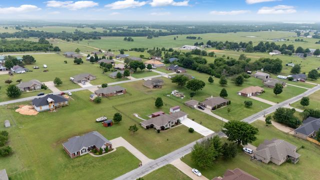 63941 E 297 Lane, Grove, OK 74344