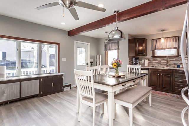 17 Anawan St, Taunton, MA 02780