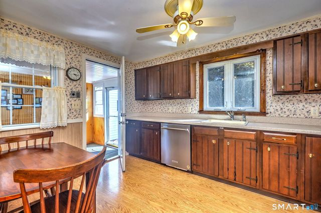 599 Buckingham Avenue, Milford, CT 06460