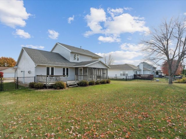 3090 Primrose St, Marion, IA 52302