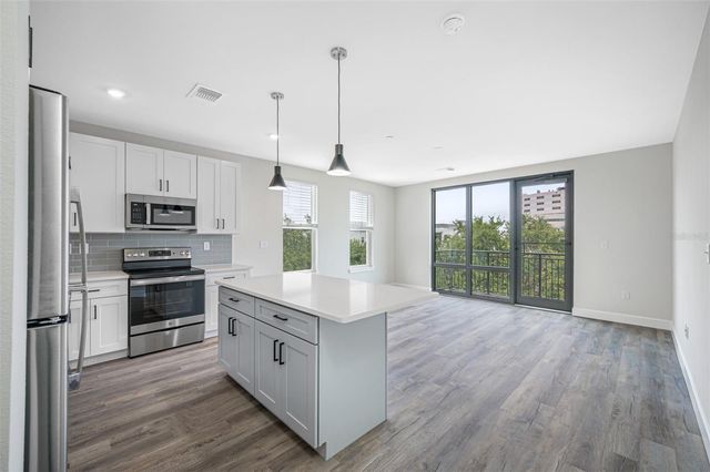 357 5TH STREET S, St Petersburg, FL 33701