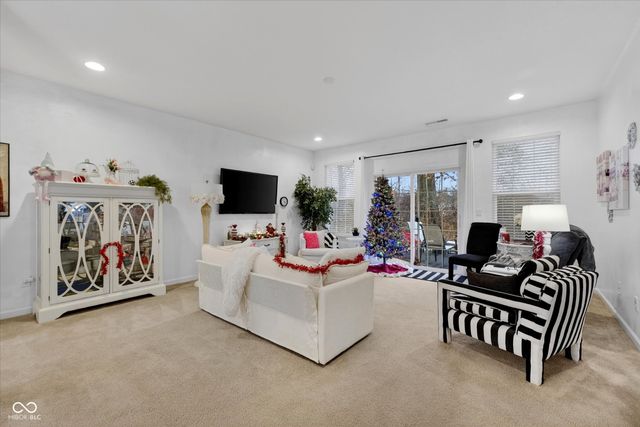 439 Dylan Drive, Avon, IN 46123