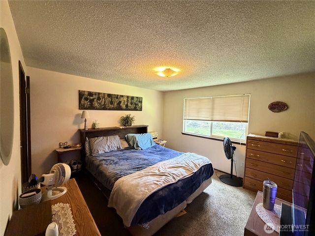 1722 153rd Street S, Spanaway, WA 98387