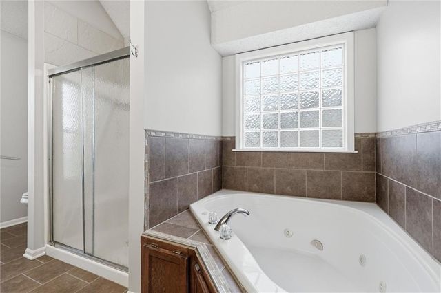 402 Shannon Avenue, Smithville, MO 64089