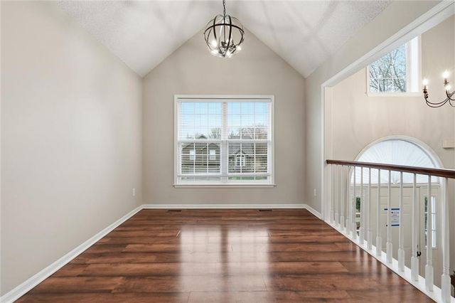 402 Shannon Avenue, Smithville, MO 64089