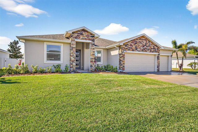 3813 MILFLORES DRIVE, Sun City Center, FL 33573